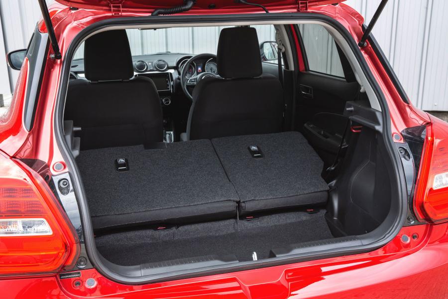 Багажник Suzuki Swift Hybrid AllGrip 2019 года  (UK) (фото 7 из 22)